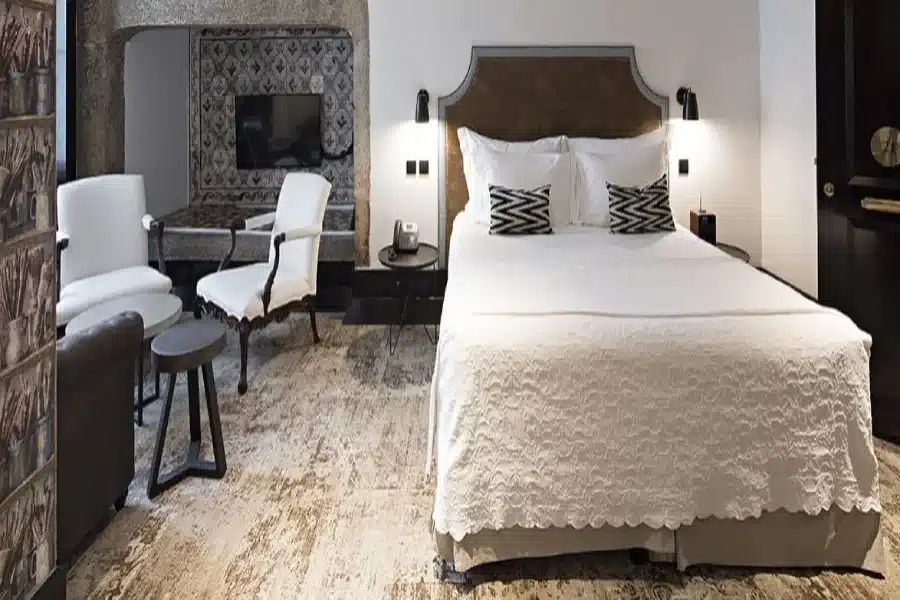 5 Ways Hotels Can Boost Revenue Without Increasing Room Rates