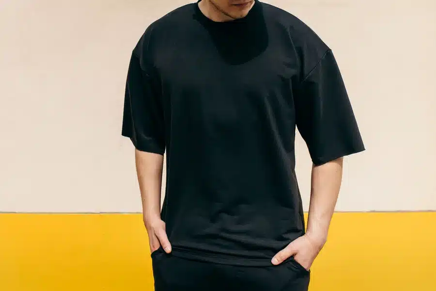 5 Styling Ideas to Elevate Your Relaxed-Fit T-Shirt Look