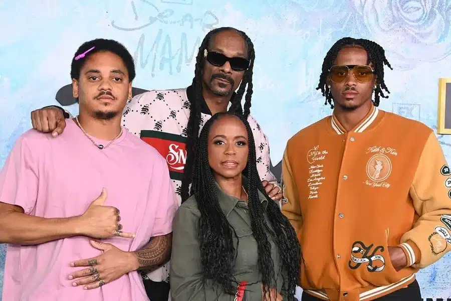Snoop Dogg Wife Age