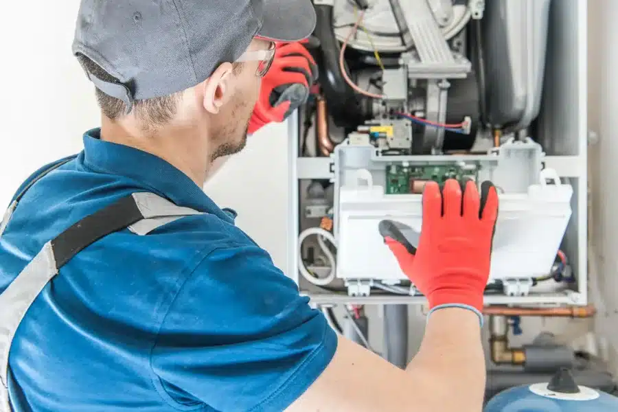 Signs Your Furnace Is Quietly Breaking Down Before Winter Hits