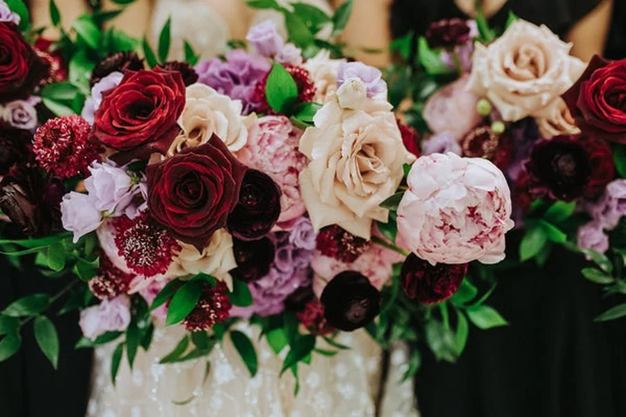 The Definitive Guide to Choosing a Stunning Wedding Flowers Bouquet