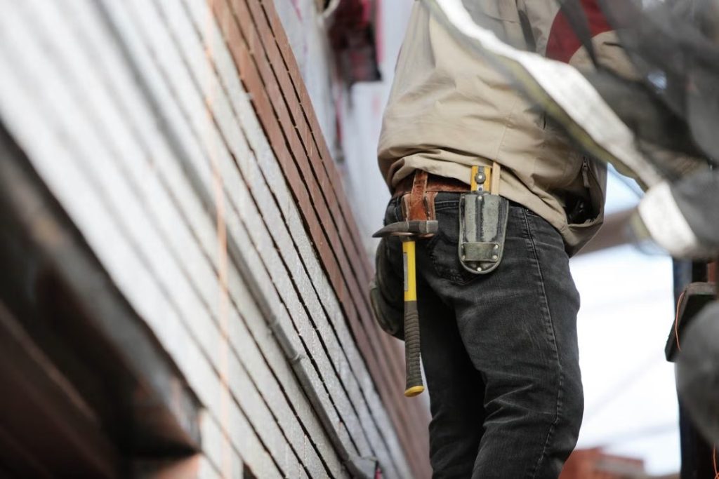 4 Best Websites to Find a Tradesperson in the UK